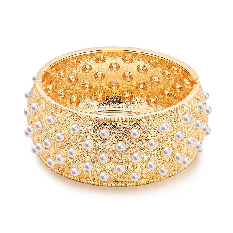 Baroque Vintage Pattern Pearl Drum Bracelet | Oxredo Shop Ramadan Sale