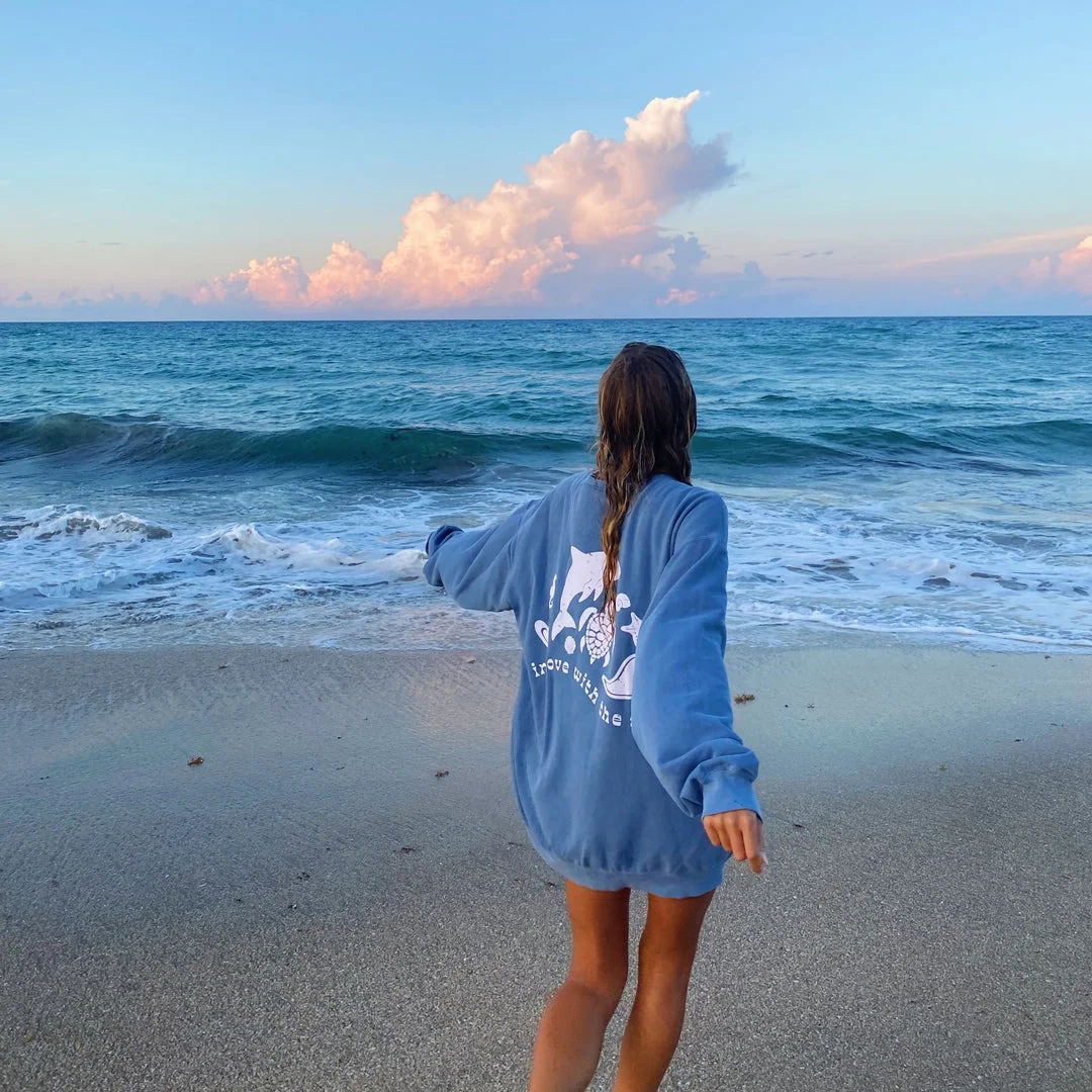 IN LOVE W/ THE SEA CREW Sweatshirts