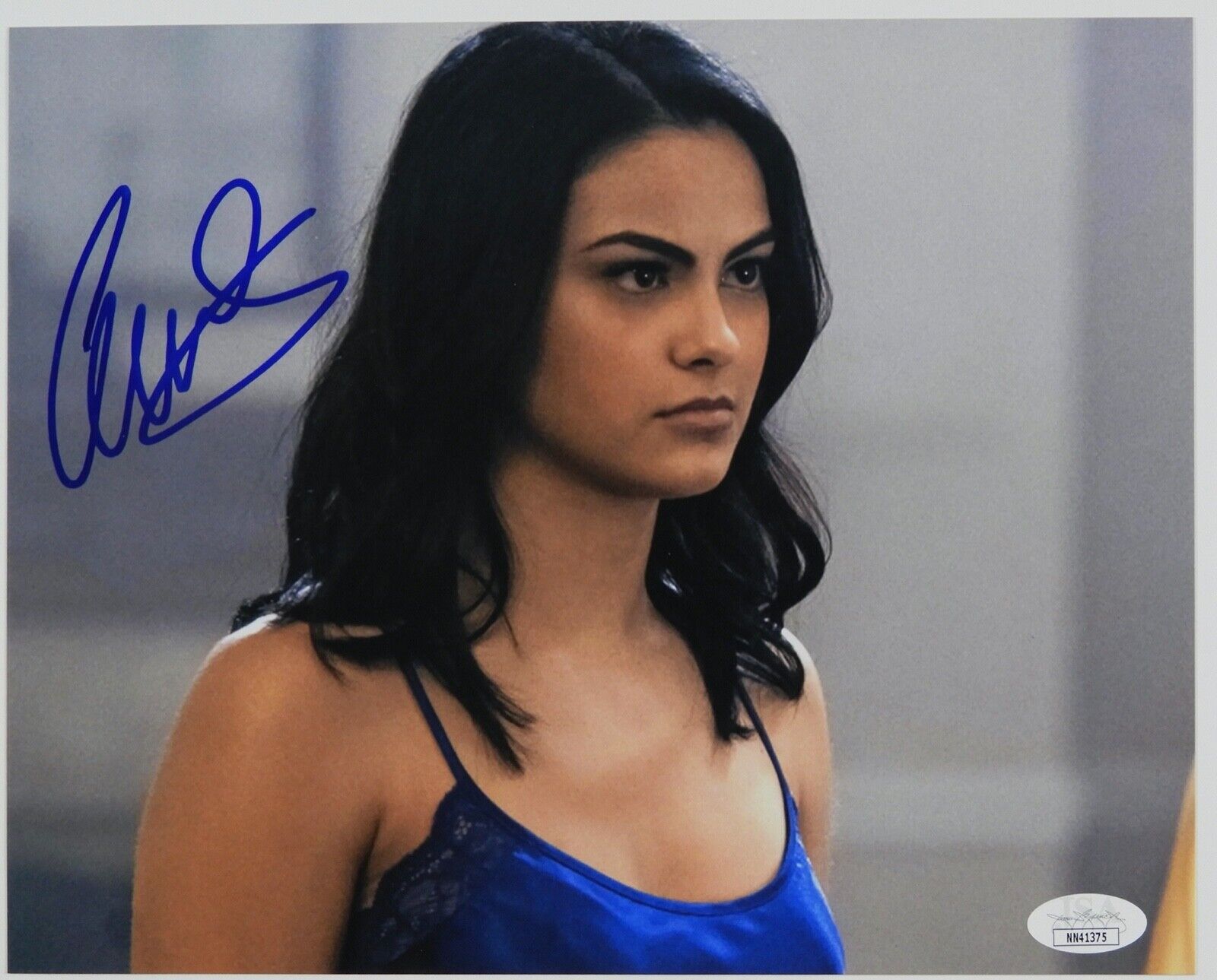 Camila Mendes Autograph JSA 8 x 10 Signed Photo Poster painting