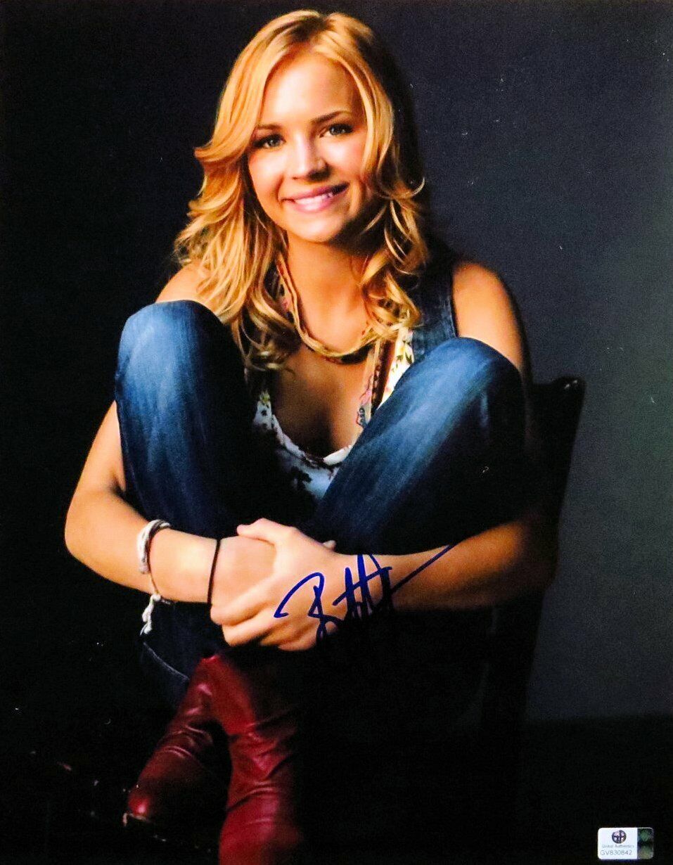 Britt Robertson Signed Autographed 11X14 Photo Poster painting Gorgeous Sexy Smile GV830842