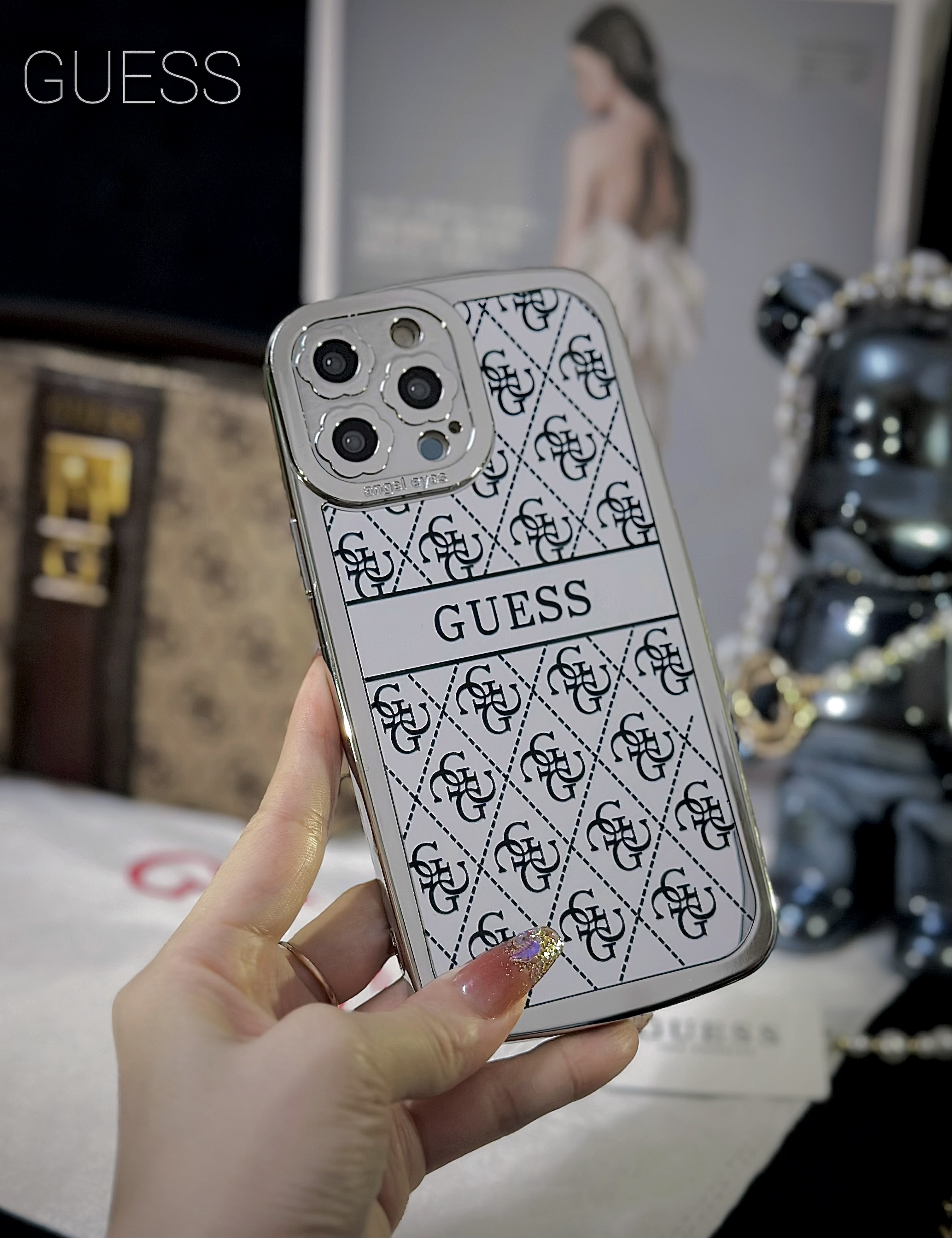 GUESS Monogram Mirror Electroplated Apple iPhone Case