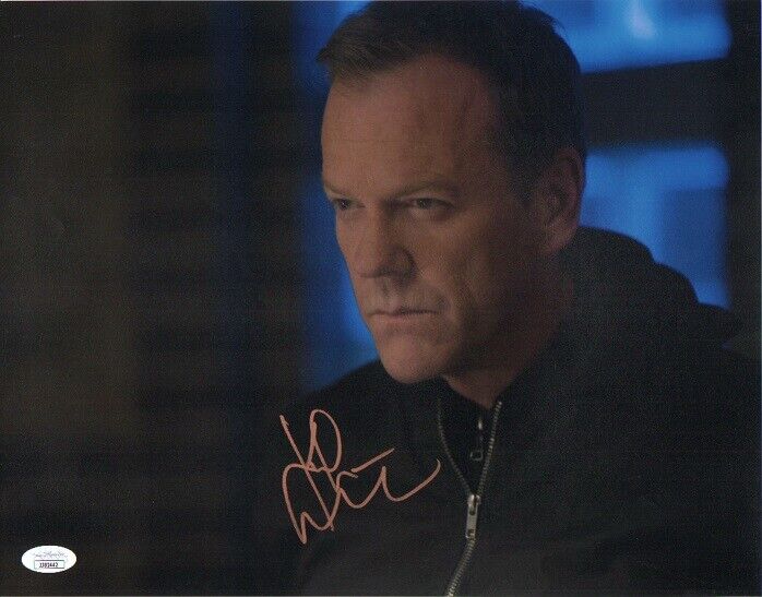 ~~ KIEFER SUTHERLAND Authentic Hand-Signed 24