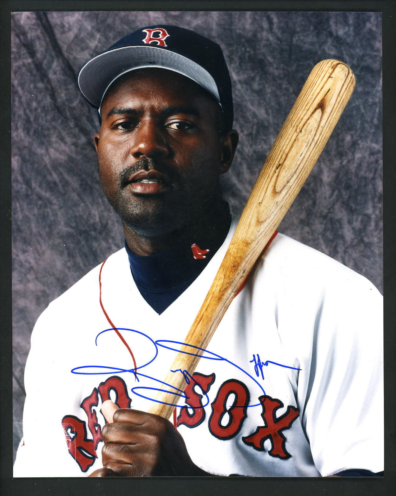 Carl Everett Signed Autographed 8x10 Photo Poster painting pose JSA authentication Red Sox