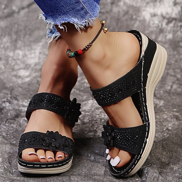 Crystal Wedge Slippers Women Summer 2022 Fashion Flower Platform Sandals Woman Plus Size 43 Thick Bottom Beach Shoes Flip Flops