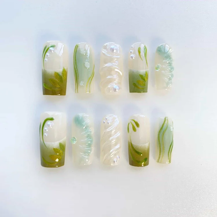 Spring Essence Press On Nails
