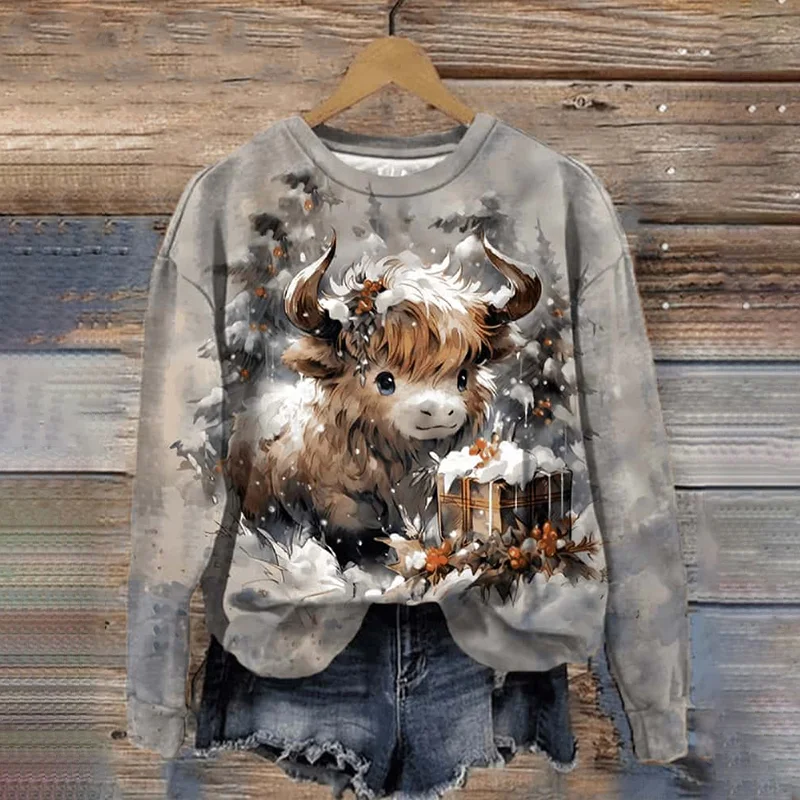 Women's Winter Babe Highland Cow Casual Sweatshirt