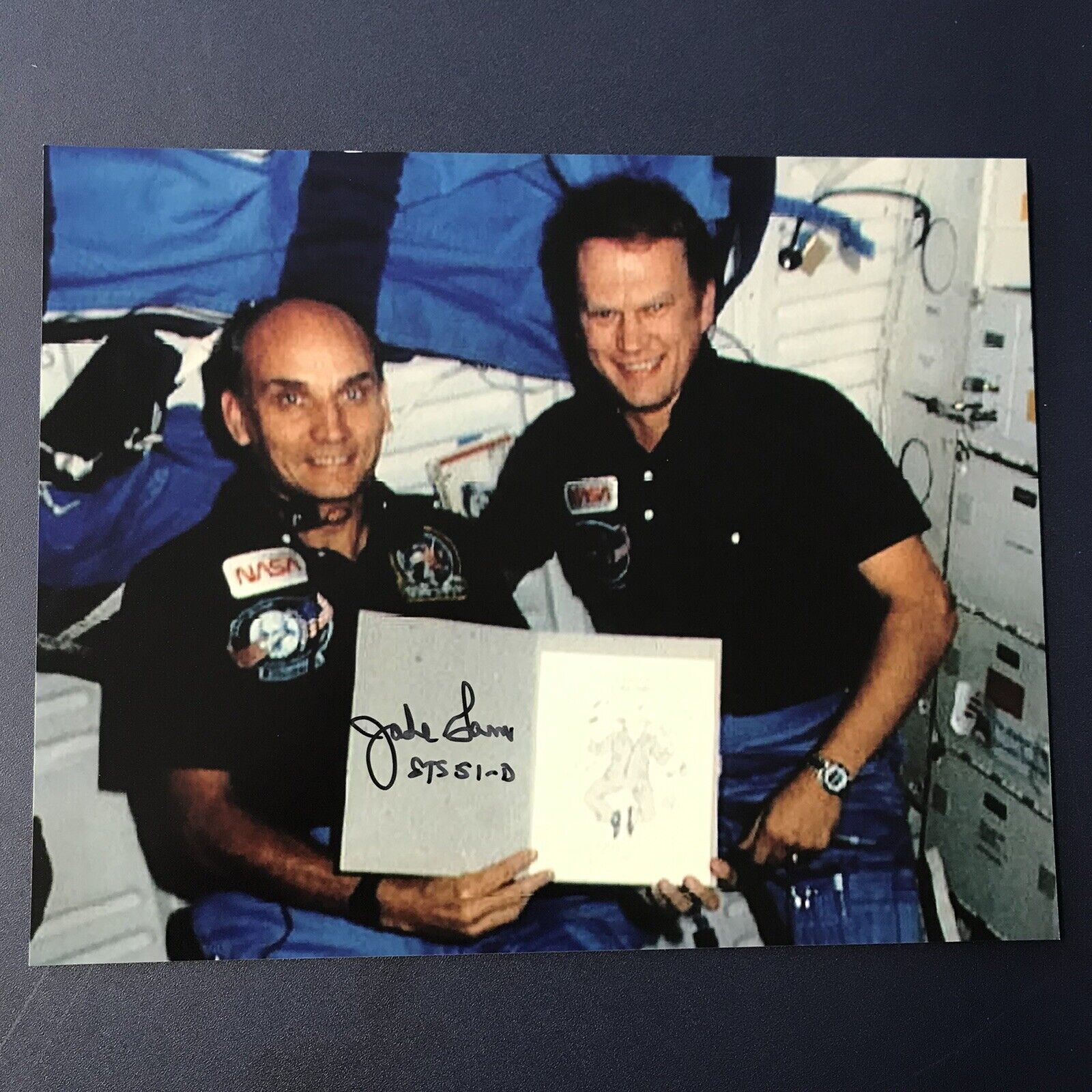 JAKE GARN SIGNED 8x10 Photo Poster painting NASA ASTRONAUT COMMANDER AUTHENTIC AUTOGRAPHED COA