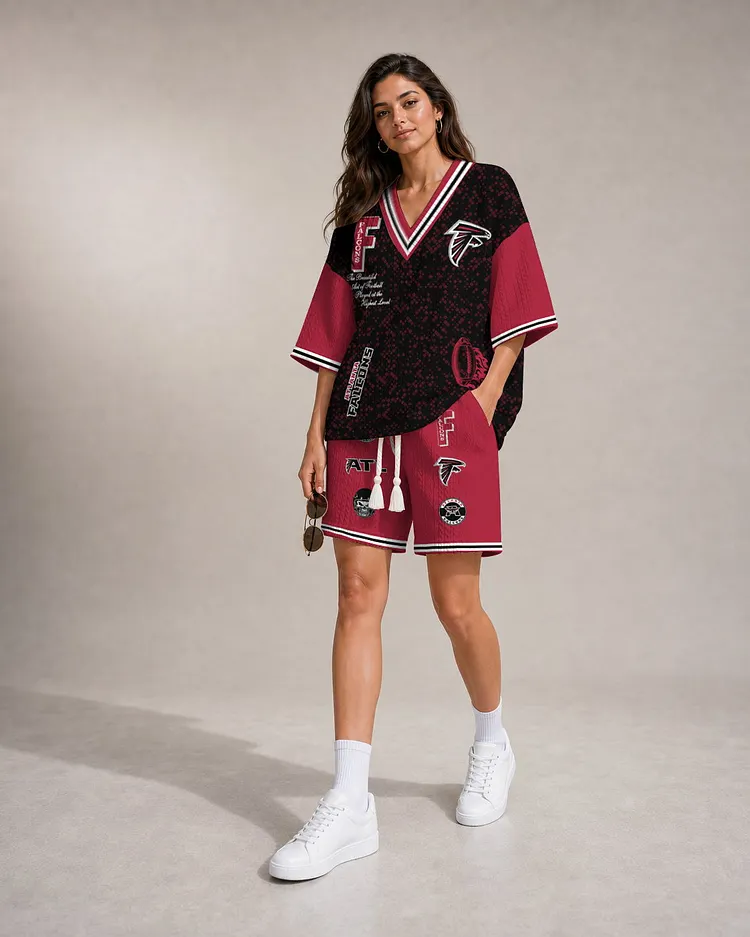Atlanta Falcons Women&rsquo;s V-neck Jacquard Cable-Knit Tee & Shorts Set