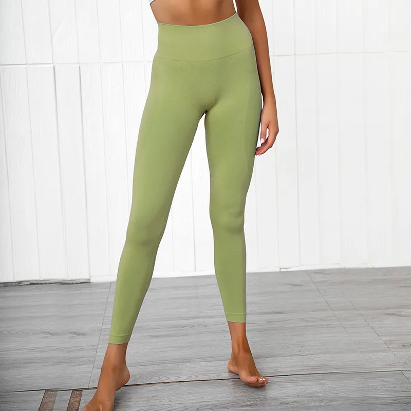 green leggings outfit workout