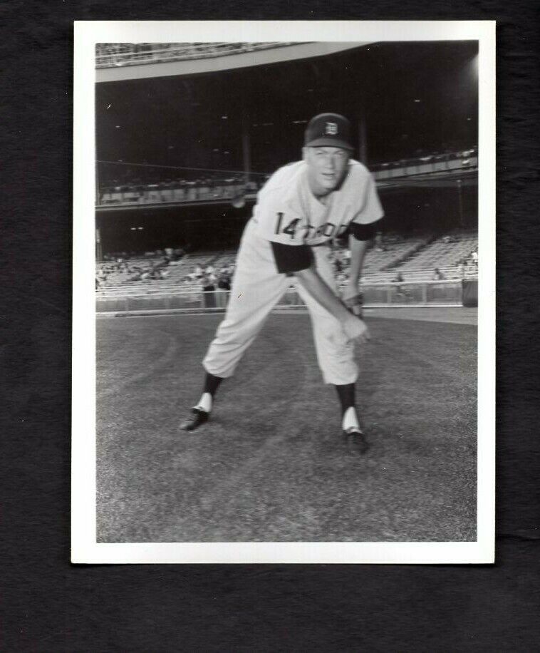 Jim Bunning circa 1961 Type I Louis Requena Press Original Photo Poster painting Detroit Tigers