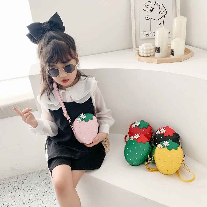 Korean Children’s Cute Strawberry Mini Messenger Bag