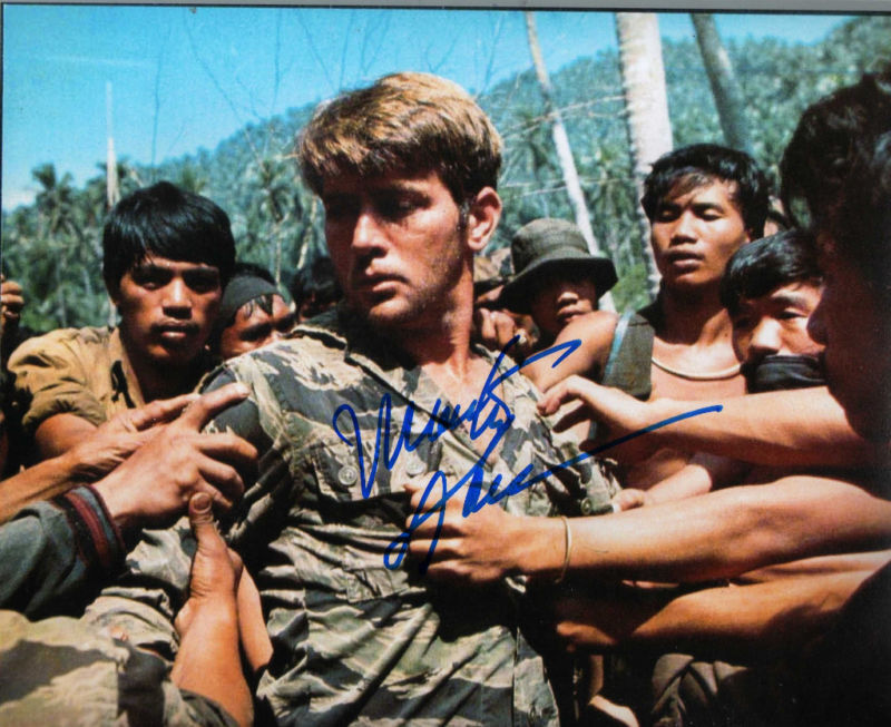 MARTIN SHEEN APOCALYPSE NOW SIGNED 8X10 PICTURE*PROOF 1