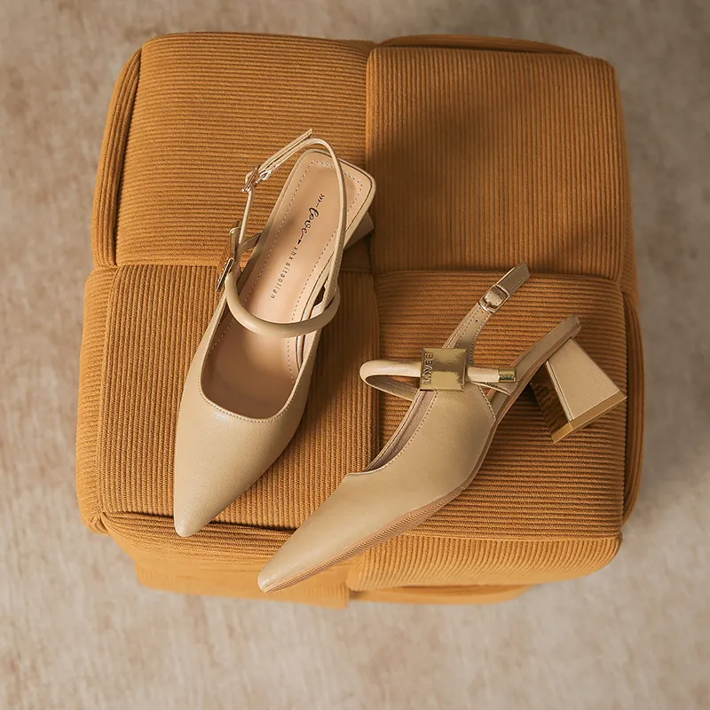 Uveng Uveng Slippers 2024 New French Beautiful Temperament Fairy Style With Skirt Pointed Thick And Word-Word Buckle Sandals