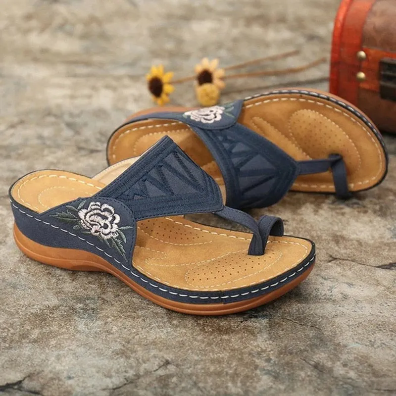 2021New Women Sandals Summer Orthopedic Sandals Women Car Line Slides  Leather Female Flip Flops Ladies Platform Retro Shoes 530-1