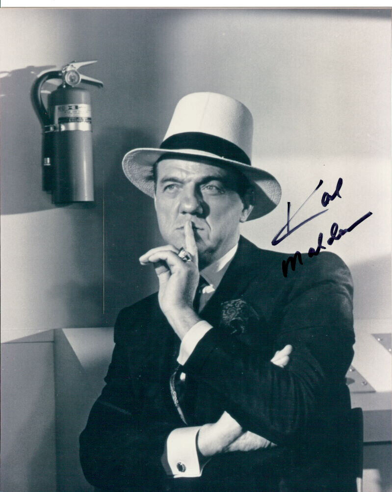 Karl Malden signed 8X10 Photo Poster painting