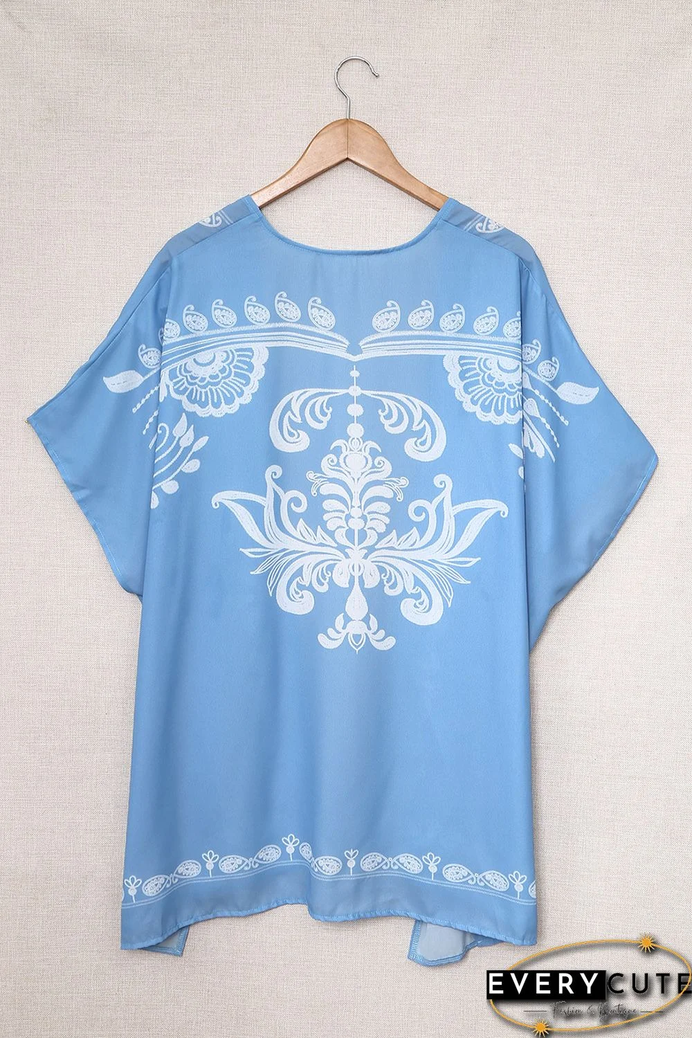 Sky Blue Retro Floral Pattern Kimono