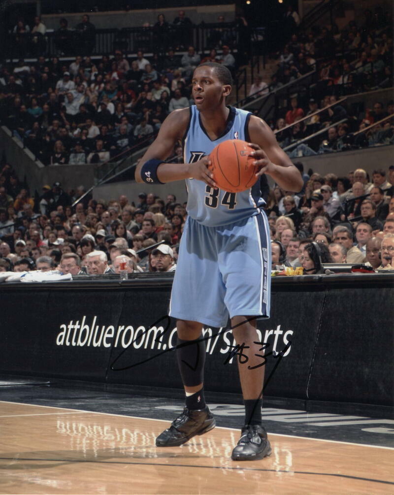 CJ MILES SIGNED AUTOGRAPH 8X10 Photo Poster painting - MCDONALD'S ALL-AMERICAN, UTAH JAZZ C