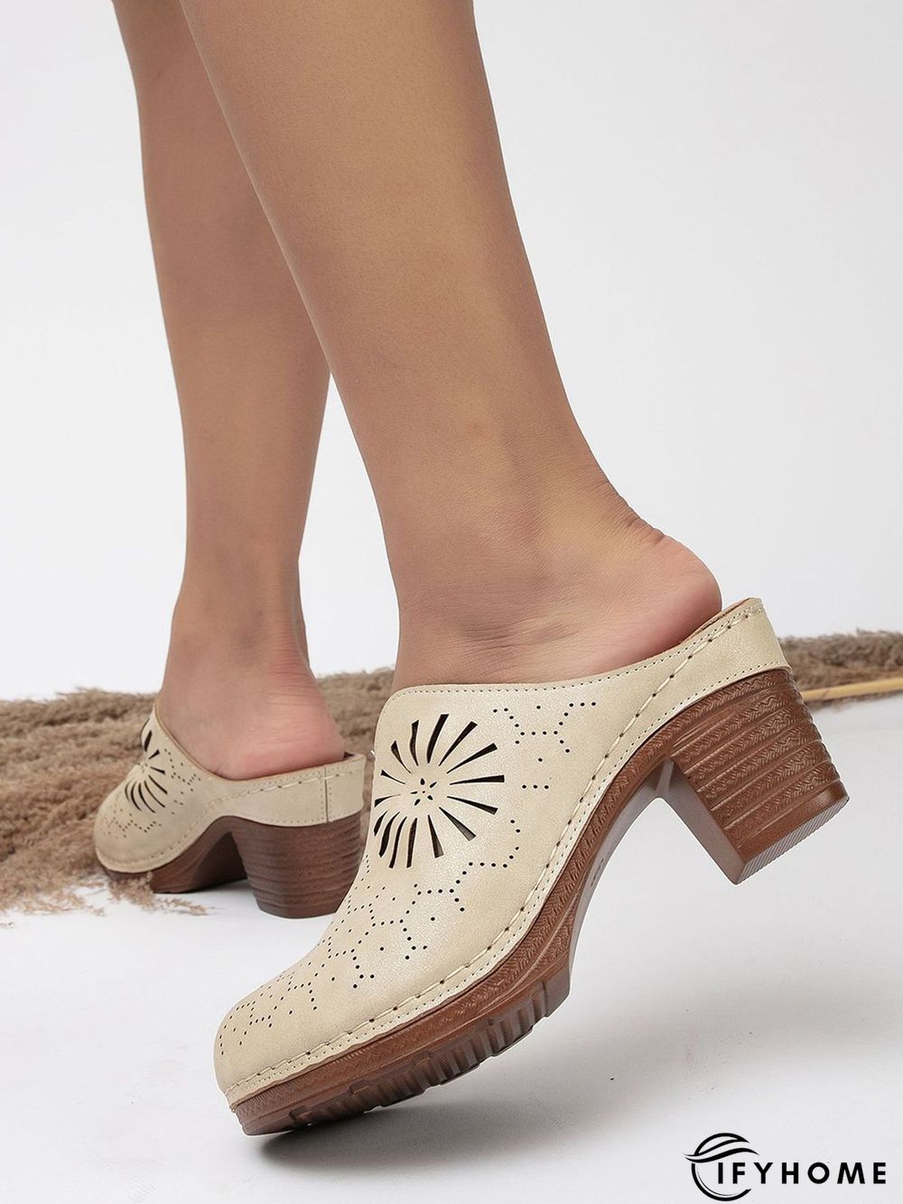 Vintage Plus Size Hollow out Chunky Heel Mules | IFYHOME