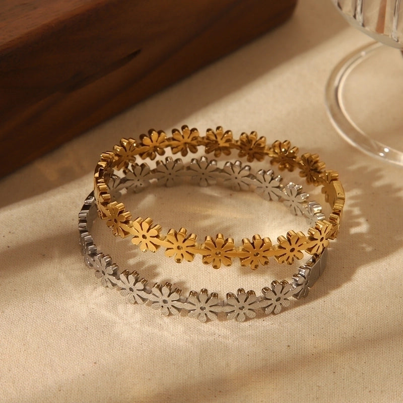 Minimalist Commute Solid Color Flower 304 Stainless Steel Bangle In Bulk