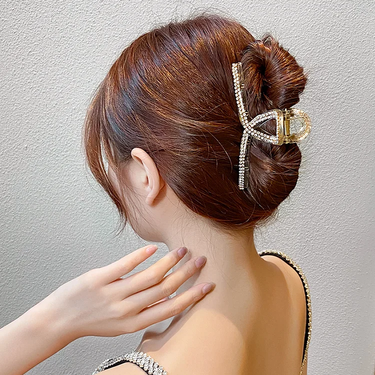 Diamond Metal Hair Clip KERENTILA