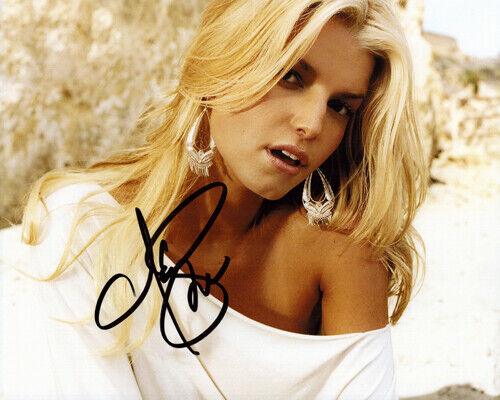 Autographed Photo Poster painting Jessica Simpson Signed 8 x 10