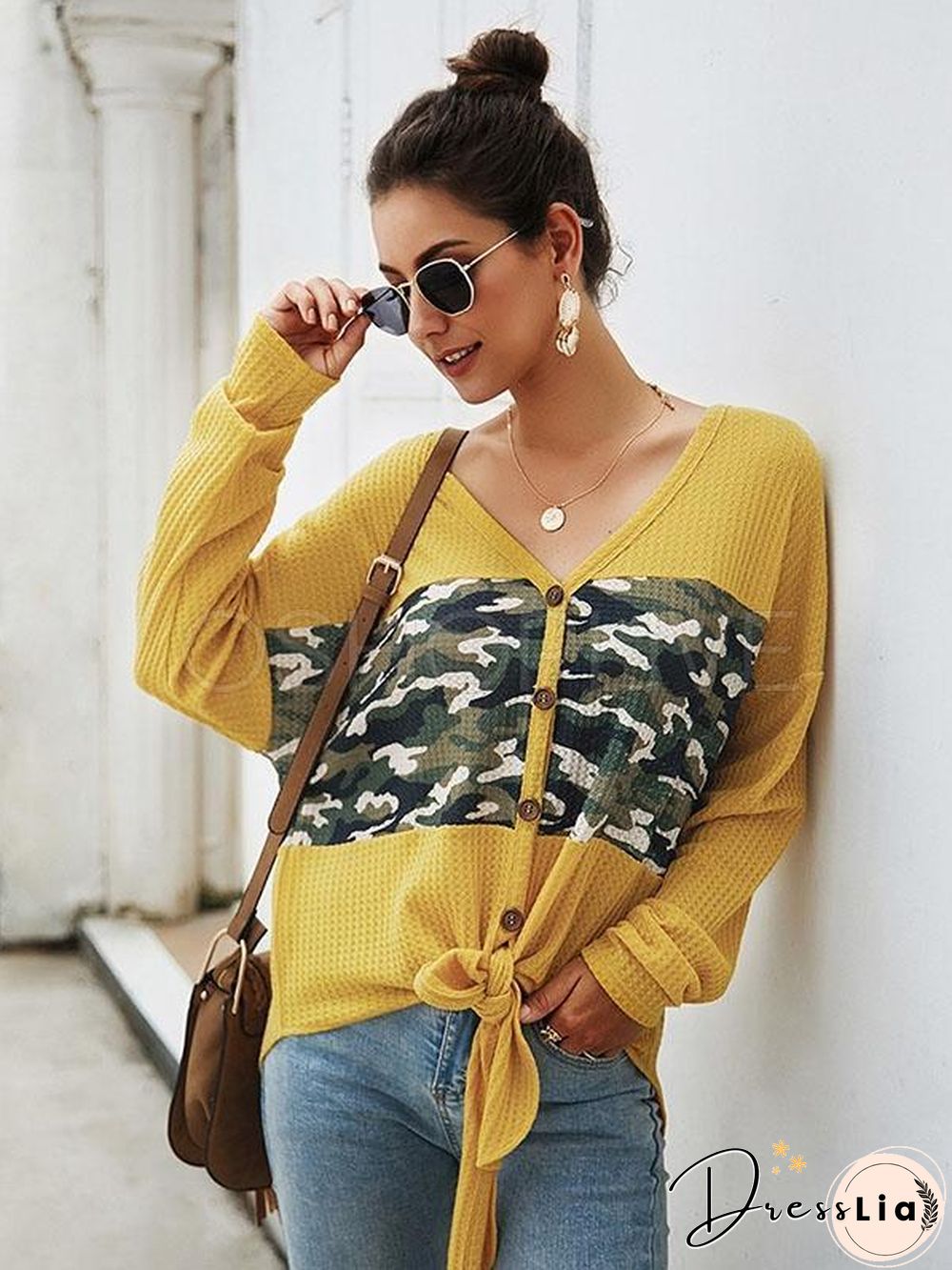 Camouflage Stitching V-neck Knit Sweater