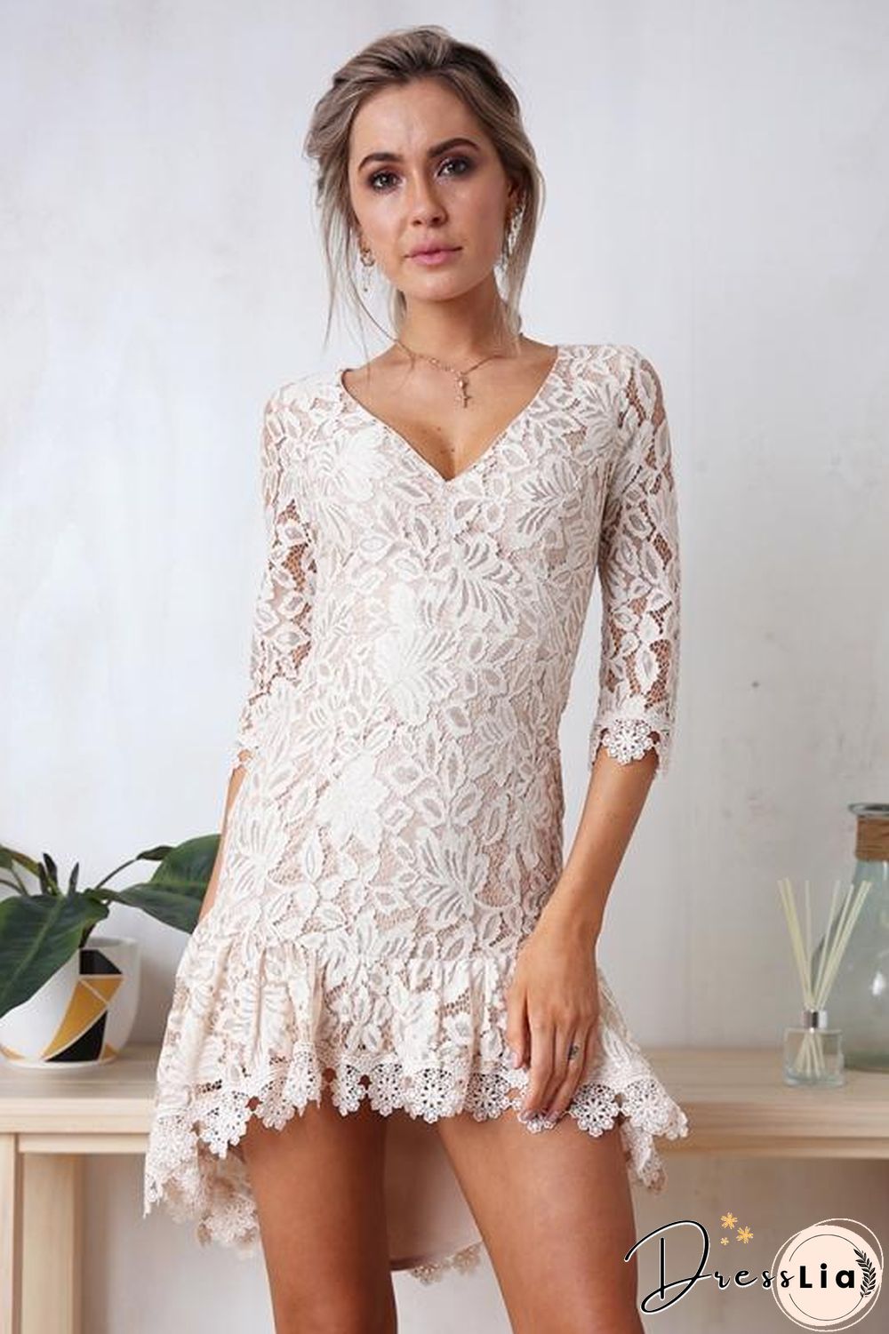 Women'S Lace V-Neck Mini Dress