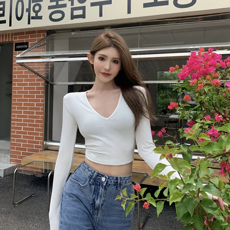 Uveng Uveng Women's Short Slim Long Sleeve With Bottom Shirt Autumn 2024 New Sexy V-Neck Collarbone Student Top Female