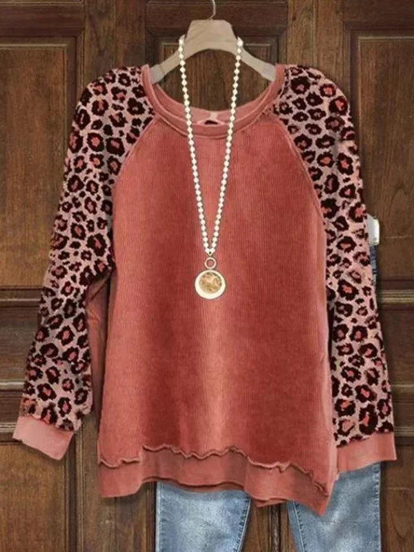 Women's Leopard Print Panel Contrast Color Long Sleeved Sweatshirt