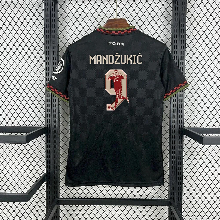 【S~4XL】Bayern 25/26 Third Football Jersey【Mandžukić #9】