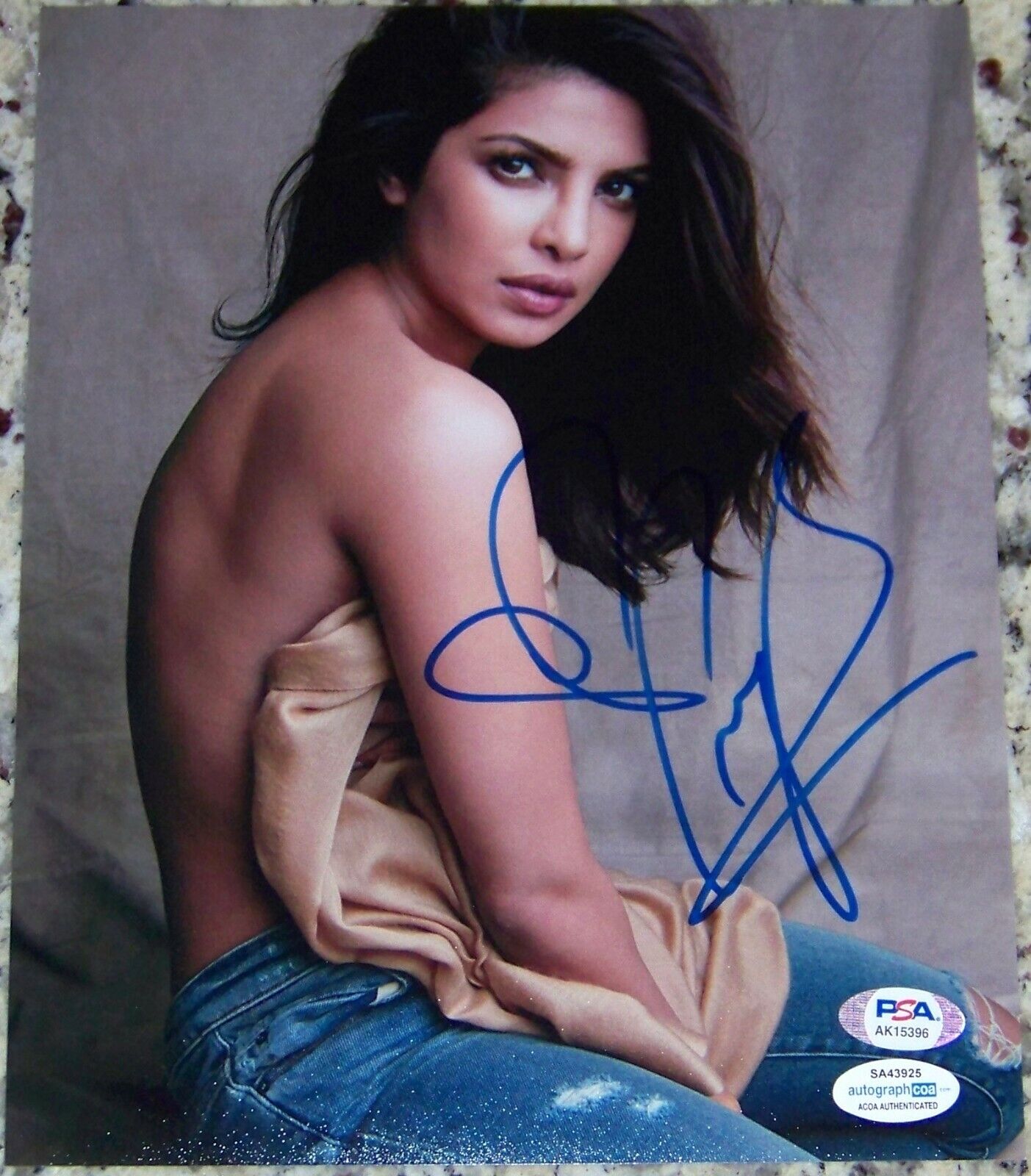 FLASH SUPER SALE! Priyanka Chopra Signed Autographed 8x10 Photo Poster painting PSA & ACOA COA!