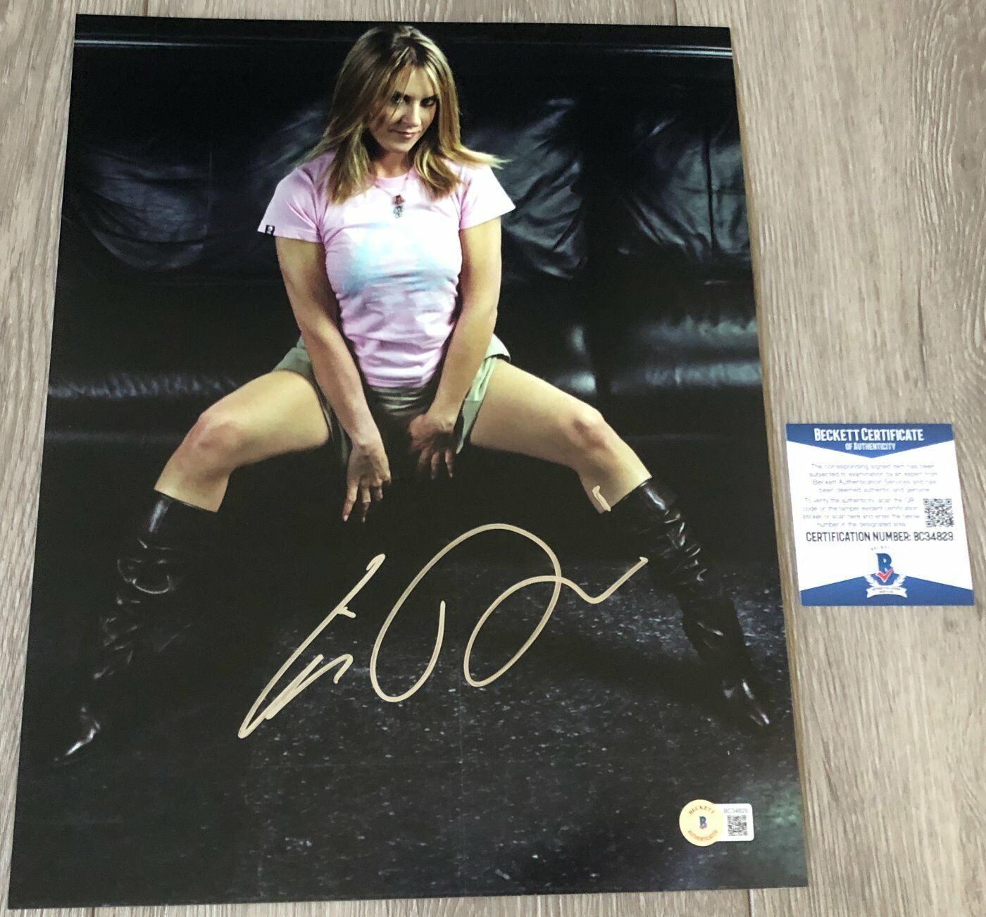 SEXY LIZ PHAIR SIGNED AUTOGRAPH 11x14 Photo Poster painting A w/EXACT PROOF & BECKETT BAS COA