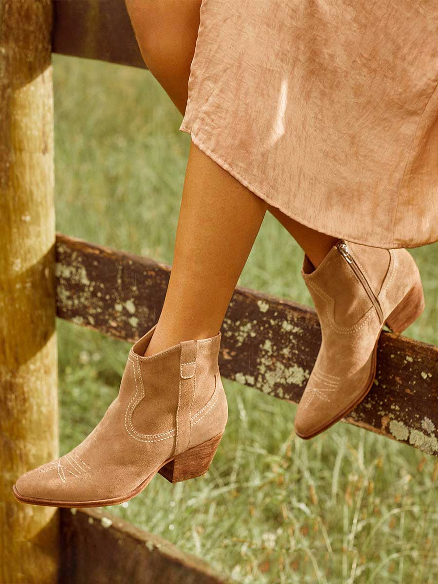 Brown Faux Suede Round Toe Side-Zip Cowgirl Ankle Boots With Chunky Heels