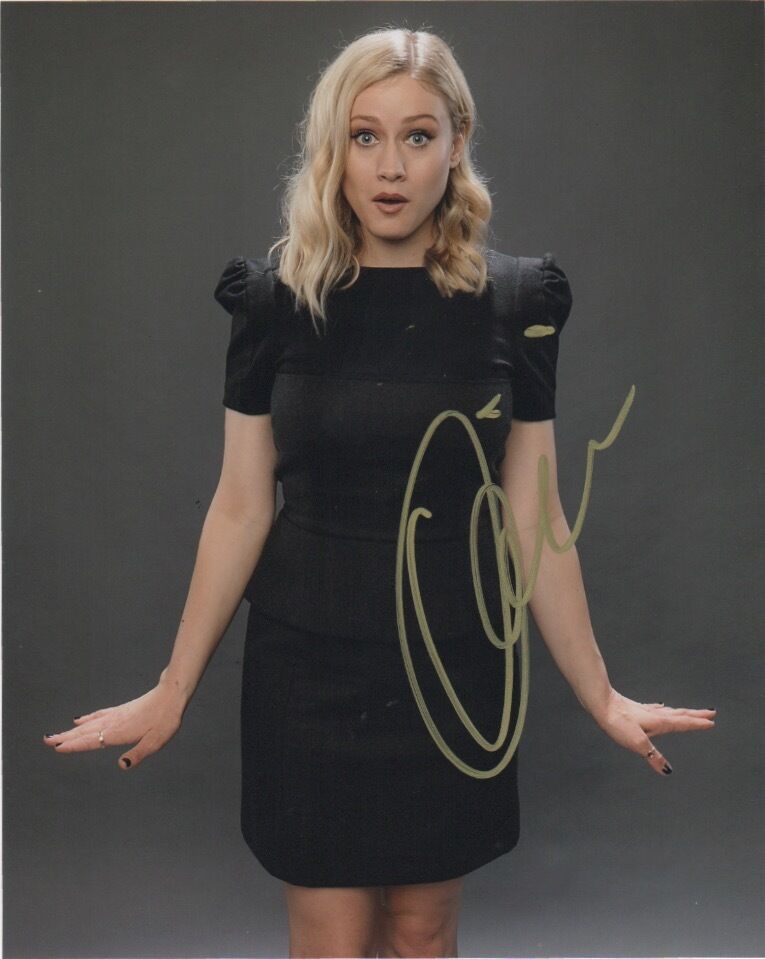 Olivia Taylor Dudley Magicians Autographed Signed 8x10 Photo Poster painting #11