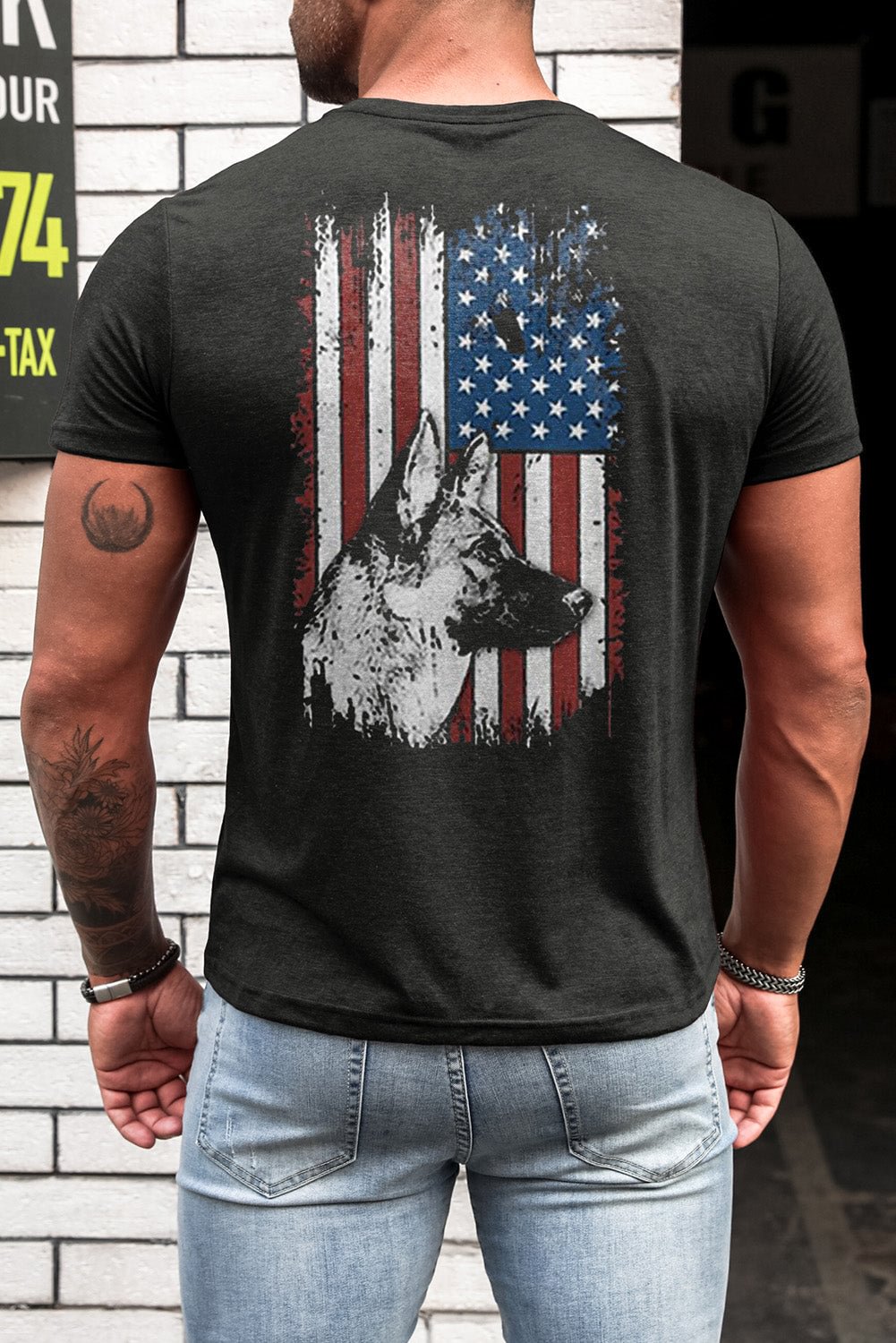 American Flag Dog Print Slim-fit Men's Graphic Tee