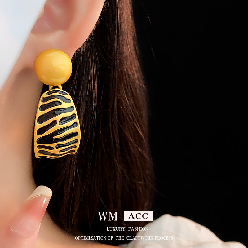 Medieval Irregular Geometric Alloy Electroplating Earrings