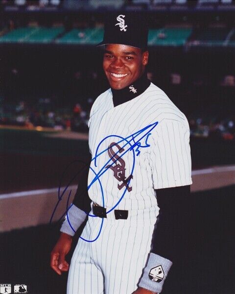 Frank Thomas Signed Chicago White Sox 8x10 Photo Poster painting - 2014 Hall of Fame Inductee