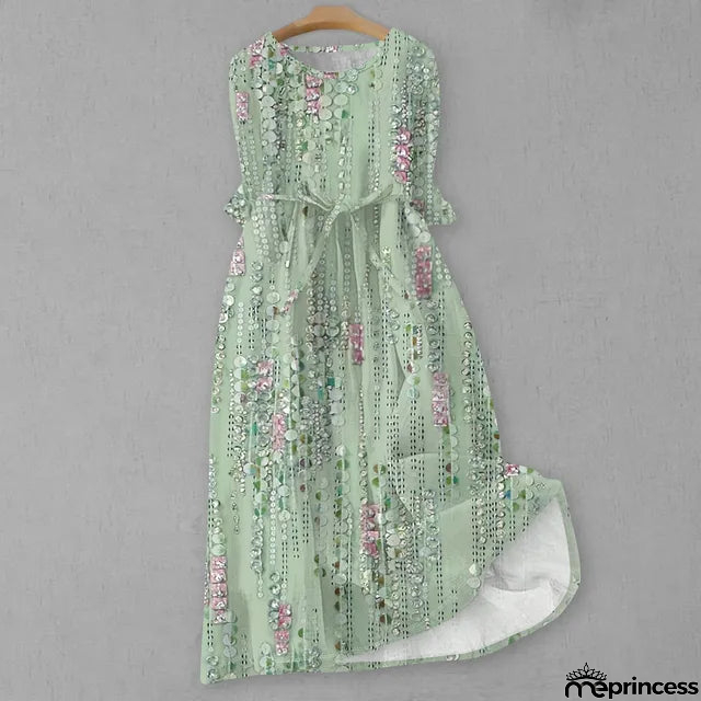 Feminine and breezy Dress