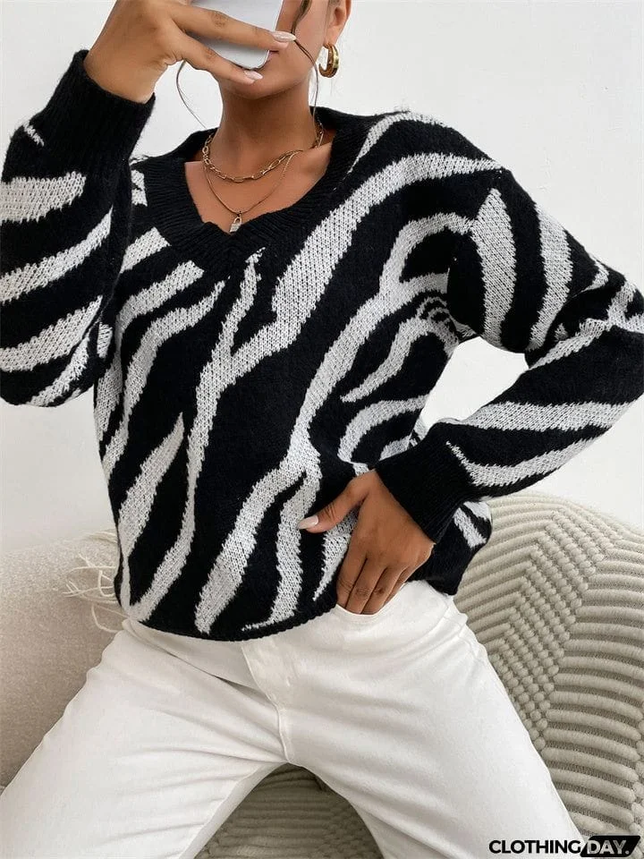 Fashion Zebra Pattern Warm Knitting Sweater