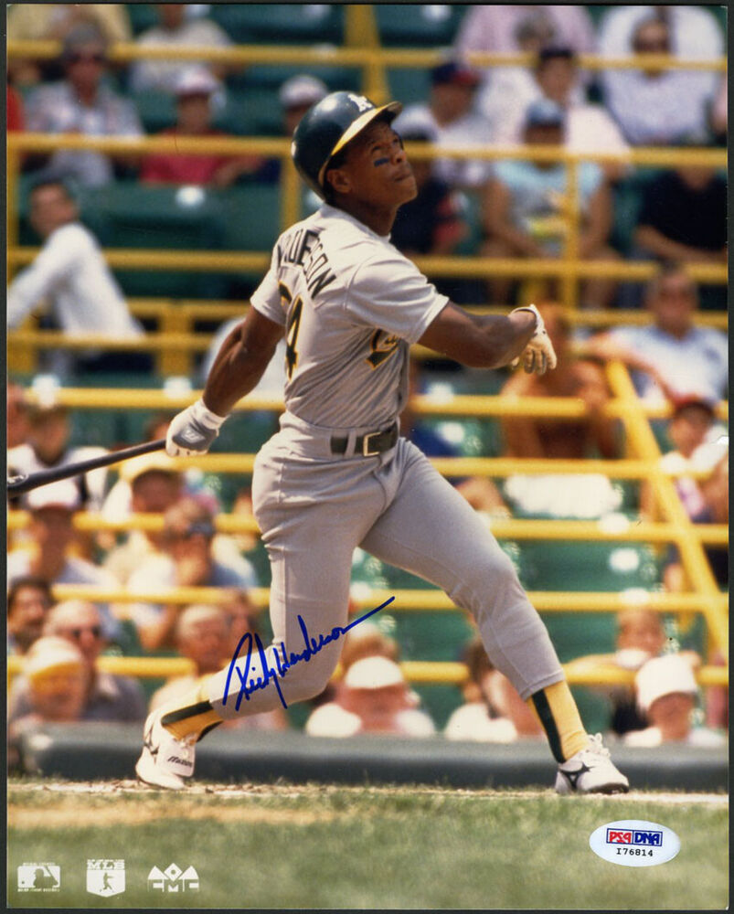 Rickey Henderson SIGNED 8x10 Photo Poster painting Oakland A's Athletics HOF PSA/DNA AUTOGRAPHED