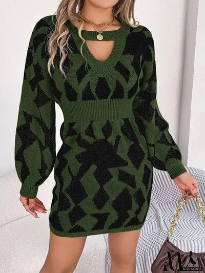 MidiSono - Contrast Round Neck Cutout Long Sleeve Mini Sweater Dress