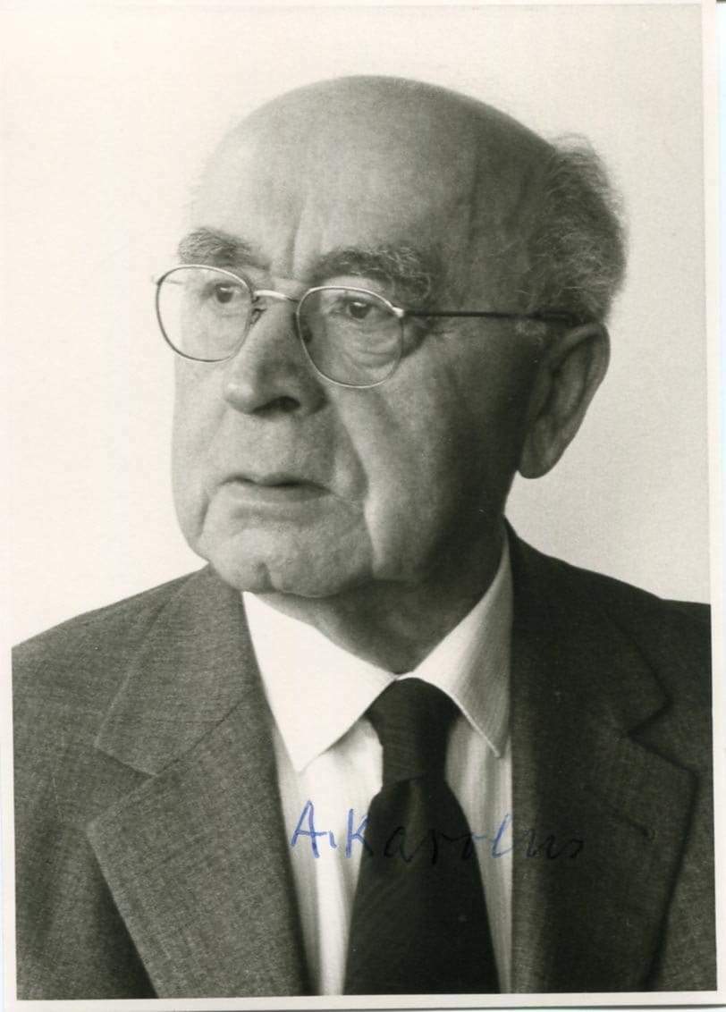 GERMAN PHYSICIST August Karolus autograph, signed Photo Poster painting