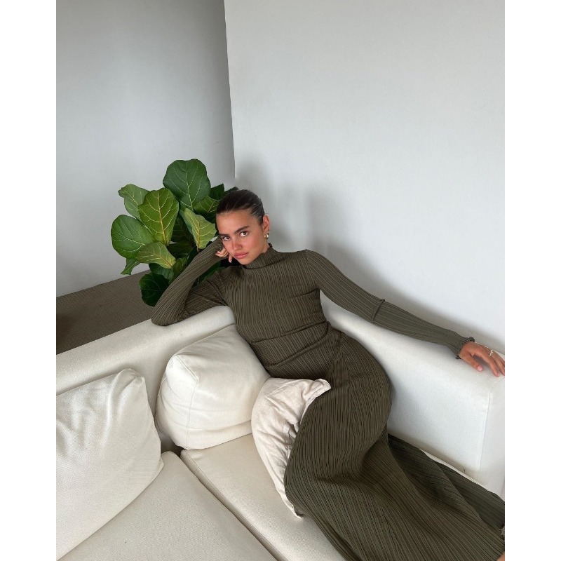 Ootddress Autumn Ruffled Knitwear Long Dress Female Long Sleeve Loose Ribbed High Waist Maxi Dress Streetwear Knit Solid Women Dress