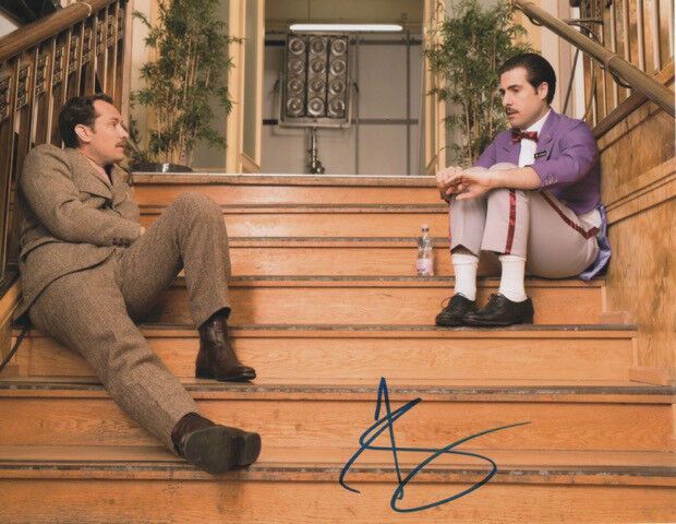 GFA Grand Budapest Hotel * JASON SCHWARTZMAN * Signed 8x10 Photo Poster painting S6 PROOF COA