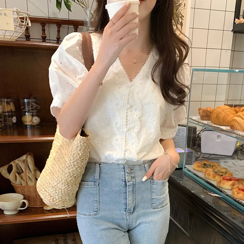 Huibahe Loose White Lace Women Blouses and Tops Summer 2023 V-neck Hollow Embroidery Shirt Woman Elegant Puff Sleeve Blouse 25372