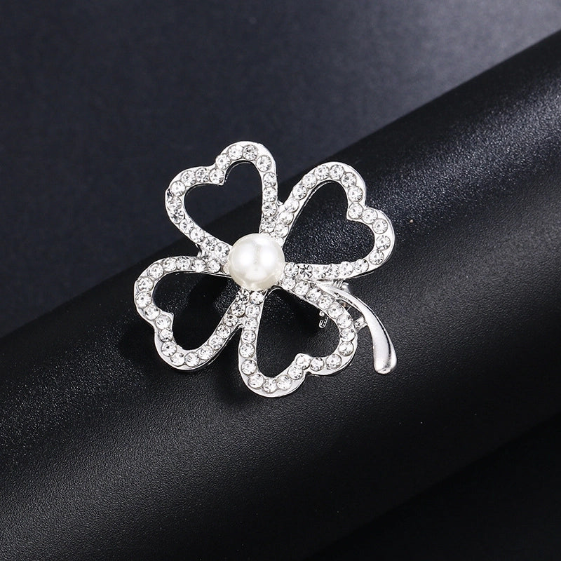 Elegant Pin Leaf Flower Butterfly Alloy Plating Inlay Rhinestones Pearl Women’S Brooches