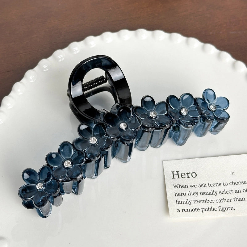 Women’s Retro Flower Plastic Resin Flowers Hair Claws