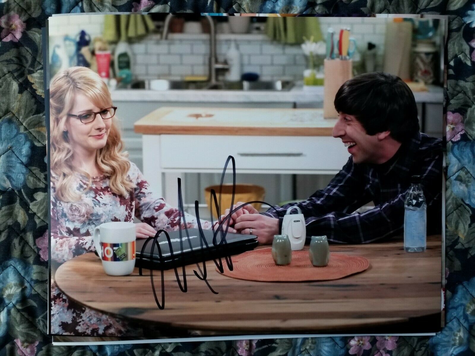 Autographed Melissa Rauch Authentic Signed 8 x 10 Photo Poster painting The Big Bang Theory Nice