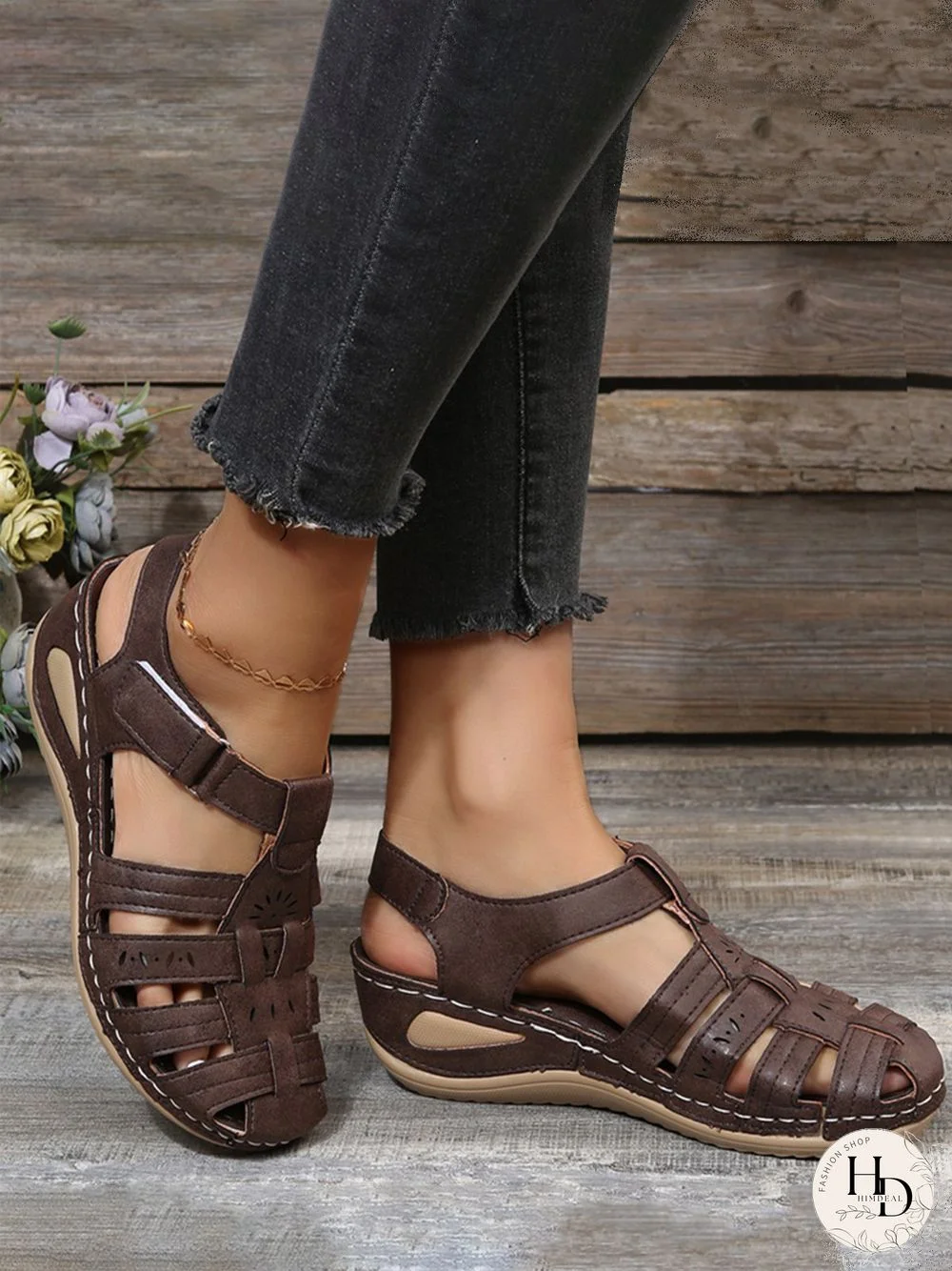 Floral Punching Cutouts Covered Toe Vintage Sandals