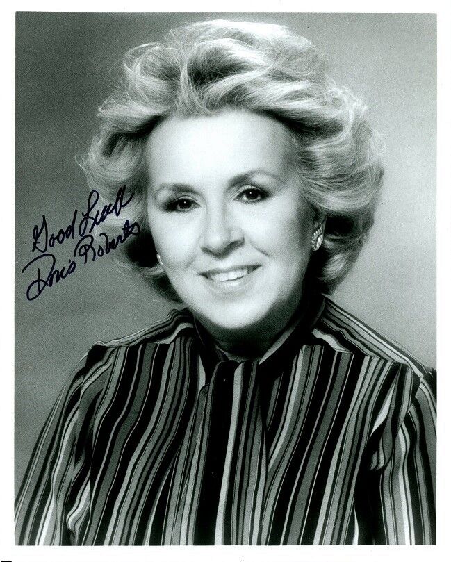 DORIS ROBERTS Signed Photo Poster painting - Everybody Loves Raymond